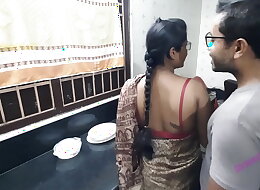 Indian Kitchen Sex - Bengali Wife Cheats on Her Husband when he is Not Present at Home