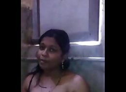 Heena Cute desi babe showing boobs n pussy